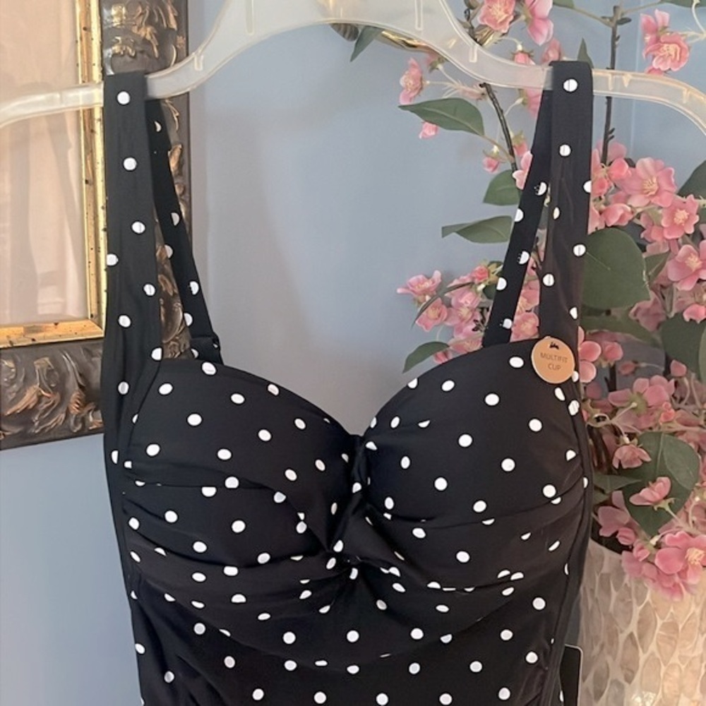 Brand New Nip Tuck Swim Polka Dot Black & White Slimming Tummy Control Swimsuit - Picture 3 of 15